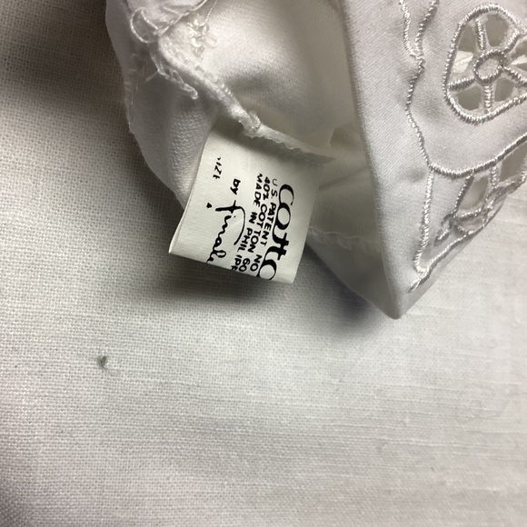 WOMENS white gloves CUT OUT DESIGN RARE INTRICATE WEDDING ? SPRING ? - Picture 5 of 10